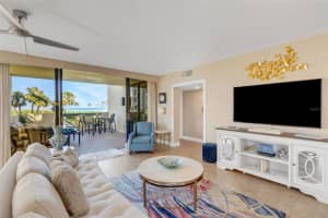 1930 HARBOURSIDE DRIVE, LONGBOAT KEY, FL 34228 Sold 03/21/25