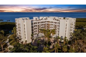 1930 HARBOURSIDE DRIVE, LONGBOAT KEY, FL 34228 Sold 03/21/25