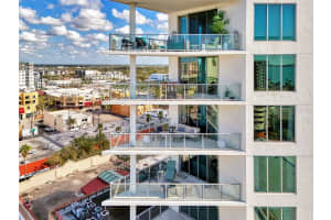 111 PINEAPPLE AVENUE, SARASOTA, FL 34236 Sold 04/30/25