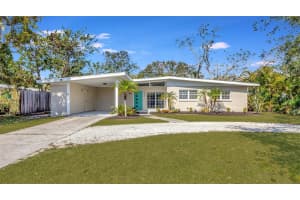 2857 WOOD STREET, SARASOTA, FL 34237 Sold 04/11/25