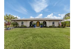 641 VERROCCHIO DRIVE, NOKOMIS, FL 34275 - MLS#MFRA4640388