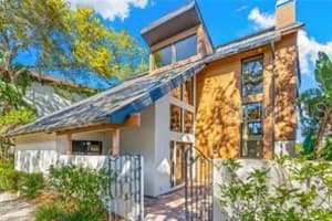 5236 SIESTA COVE DRIVE, SARASOTA, FL 34242 - MLS#MFRA4640398