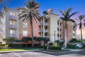 6450 WATERCREST WAY, LAKEWOOD RANCH, FL 34202 Sold 04/16/25