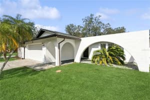 2707 FOREST KNOLL DRIVE, SARASOTA, FL 34232 Sold 04/03/25