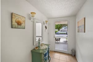 7860 PALM AIRE LANE, SARASOTA, FL 34243 - MLS#MFRA4640435