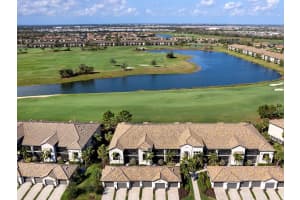 5674 PALMER CIRCLE, LAKEWOOD RANCH, FL 34211 Sold 04/30/25