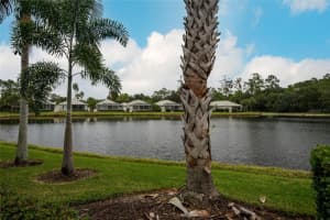 8635 54TH AVENUE CIRCLE, BRADENTON, FL 34211 Sold 04/14/25