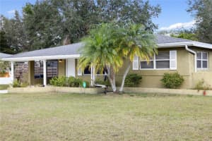 4215 LARKIN STREET, SARASOTA, FL 34232 Sold 04/11/25