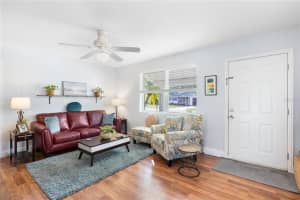 4215 LARKIN STREET, SARASOTA, FL 34232 Sold 04/11/25