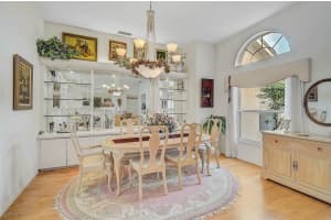 4306 PRESIDENTIAL AVENUE CIRCLE, BRADENTON, FL 34203 Sold 07/01/25
