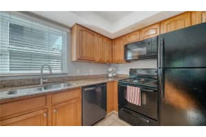 966 LA COSTA CIRCLE, SARASOTA, FL 34237 - MLS#MFRA4640593