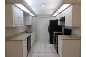 2712 36TH AVENUE TERRACE, BRADENTON, FL 34208 Sold 06/02/25