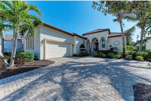 5238 TITLE ROW DRIVE, BRADENTON, FL 34210 Sold 04/07/25