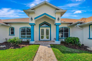 5750 SADDLE OAK TRAIL, SARASOTA, FL 34241 Sold 09/15/25
