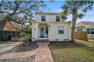 820 GROVELAND AVENUE, VENICE, FL 34285 Sold 06/04/25