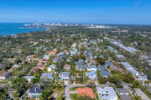 1603 BAY ROAD, SARASOTA, FL 34239 Sold 04/04/25