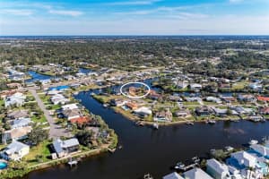 724 PORTIA STREET, NOKOMIS, FL 34275 Sold 04/30/25