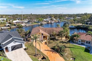 724 PORTIA STREET, NOKOMIS, FL 34275 Sold 04/30/25
