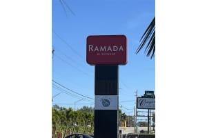 7150 TAMIAMI TRAIL, SARASOTA, FL 34243 - MLS#MFRA4640677
