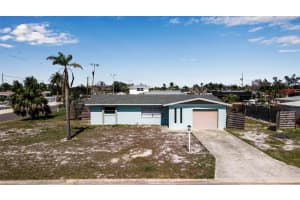 10216 SPOONBILL ROAD, BRADENTON, FL 34209 Sold 04/09/25