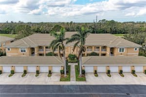 6326 Grand Oak Cir #203, BRADENTON