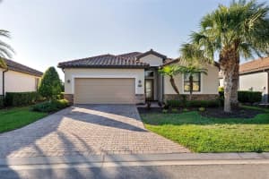 6560 Willowshire Way, BRADENTON