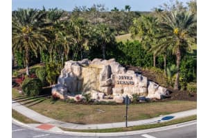6560 WILLOWSHIRE WAY, BRADENTON, FL 34212 - MLS#MFRA4640804