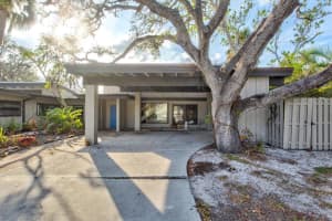 4710 GLEASON AVENUE, SARASOTA, FL 34242 Sold 07/03/25