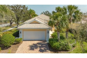 8300 JESOLO LANE, SARASOTA, FL 34238 Sold 05/28/25