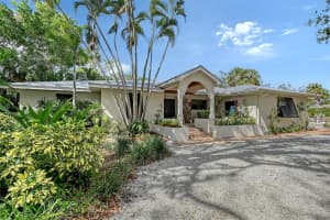 1188 TAHITI PARKWAY, SARASOTA, FL 34236 Sold 05/08/25