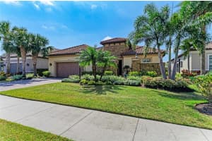 13214 Treviso Dr, BRADENTON