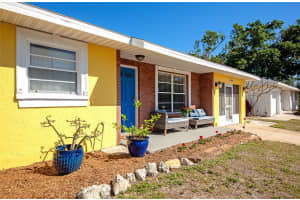 8404 43RD AVENUE, BRADENTON, FL 34209 Sold 05/21/25