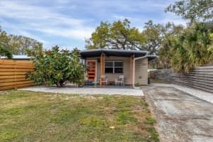 2305 NOVUS STREET, SARASOTA, FL 34237 - MLS#MFRA4640892