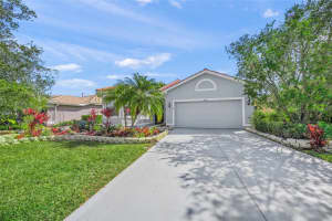 8956 STONE HARBOUR LOOP, BRADENTON, FL 34212 Sold 08/04/25