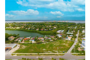 597 BUTTONWOOD DRIVE, LONGBOAT KEY, FL 34228 - MLS#MFRA4640902