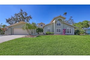 1725 RIVIERA CIRCLE, SARASOTA, FL 34232 Sold 03/24/25