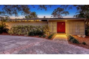 820 WHITFIELD AVENUE, SARASOTA, FL 34243 Sold 03/24/25