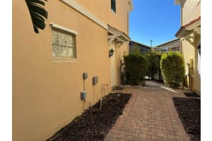 5384 DAVINI STREET, SARASOTA, FL 34238 - MLS#MFRA4640928