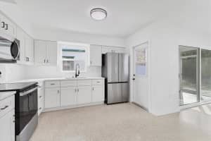 4822 LINWOOD STREET, SARASOTA, FL 34232 Sold 03/25/25