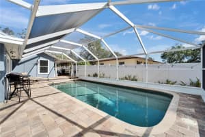 2913 WILLIAMSBURG STREET, SARASOTA, FL 34231 Sold 04/30/25
