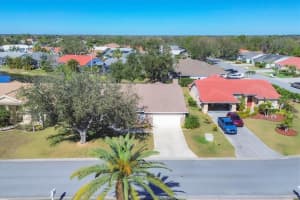 6911 STETSON STREET CIRCLE, SARASOTA, FL 34243 - MLS#MFRA4641077