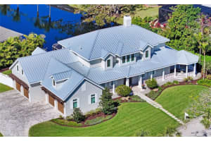 1543 Eastbrook Dr, SARASOTA