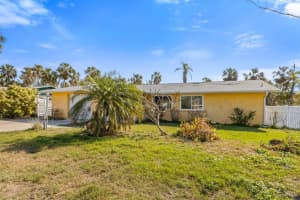 207 82ND STREET, HOLMES BEACH, FL 34217 Sold 05/30/25
