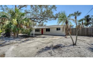 514 RALPH STREET, SARASOTA, FL 34242 - MLS#MFRA4641162