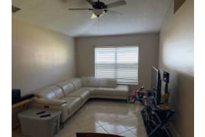 1136 DONCASTER COURT, KISSIMMEE, FL 34758 - MLS#MFRA4641203