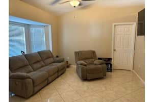 1136 DONCASTER COURT, KISSIMMEE, FL 34758 - MLS#MFRA4641203