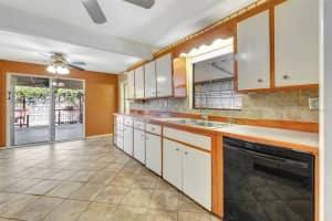 2635 ARNOLD STREET, SARASOTA, FL 34231 Sold 04/30/25