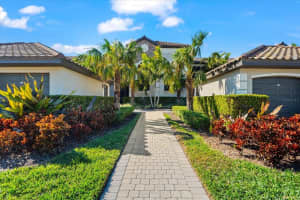 5537 PALMER CIRCLE, LAKEWOOD RANCH, FL 34211 Sold 07/01/25