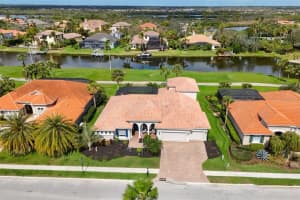 10509 Winding Stream Way, BRADENTON