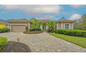 7849 WILTON CRESCENT CIRCLE, UNIVERSITY PARK, FL 34201 Sold 05/07/25